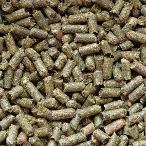 Royal Herbs Granulat z lucerny 200g